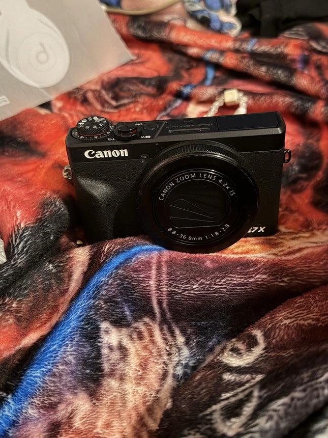 Canon PowerShot G7 X Mark lll Black Compact Camera 20.1MP 4.2x Wi-Fi f/1.8