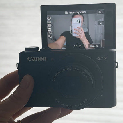 Canon PowerShot G7X Mark ll Digital Camera 20.1MP Black with Charger and Battery