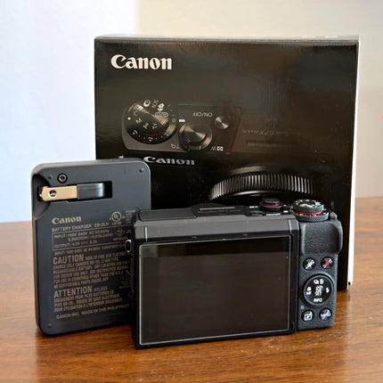 Canon PowerShot G7 X Mark lll 20.1MP 4.2x Wi-Fi Black w/Charger & Box